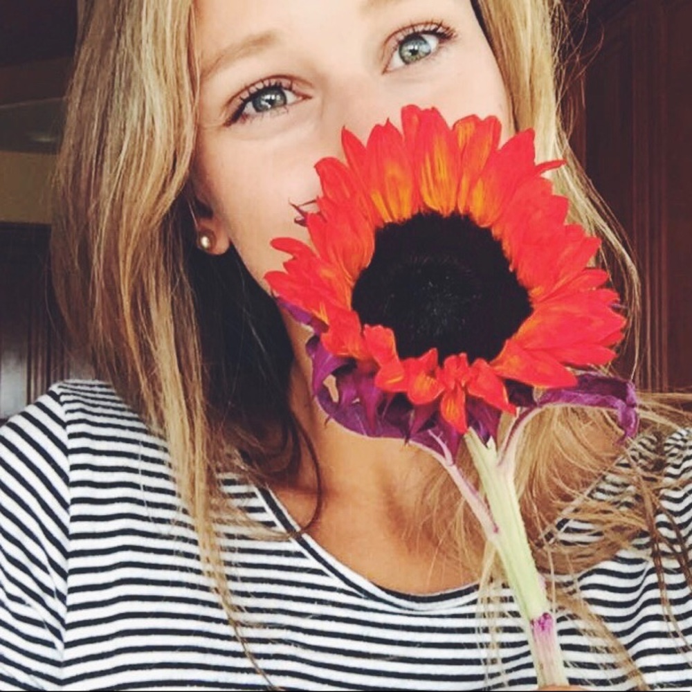 Meet your Posher, Alyssa